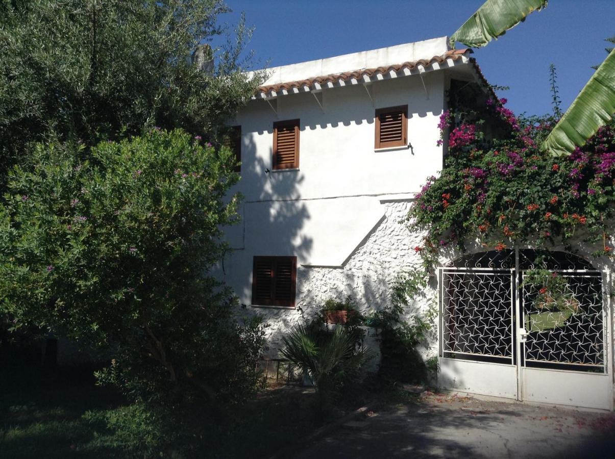Deliziosa Villa 150 Metri Dal Mare Quartu SantʼElena Exteriér fotografie