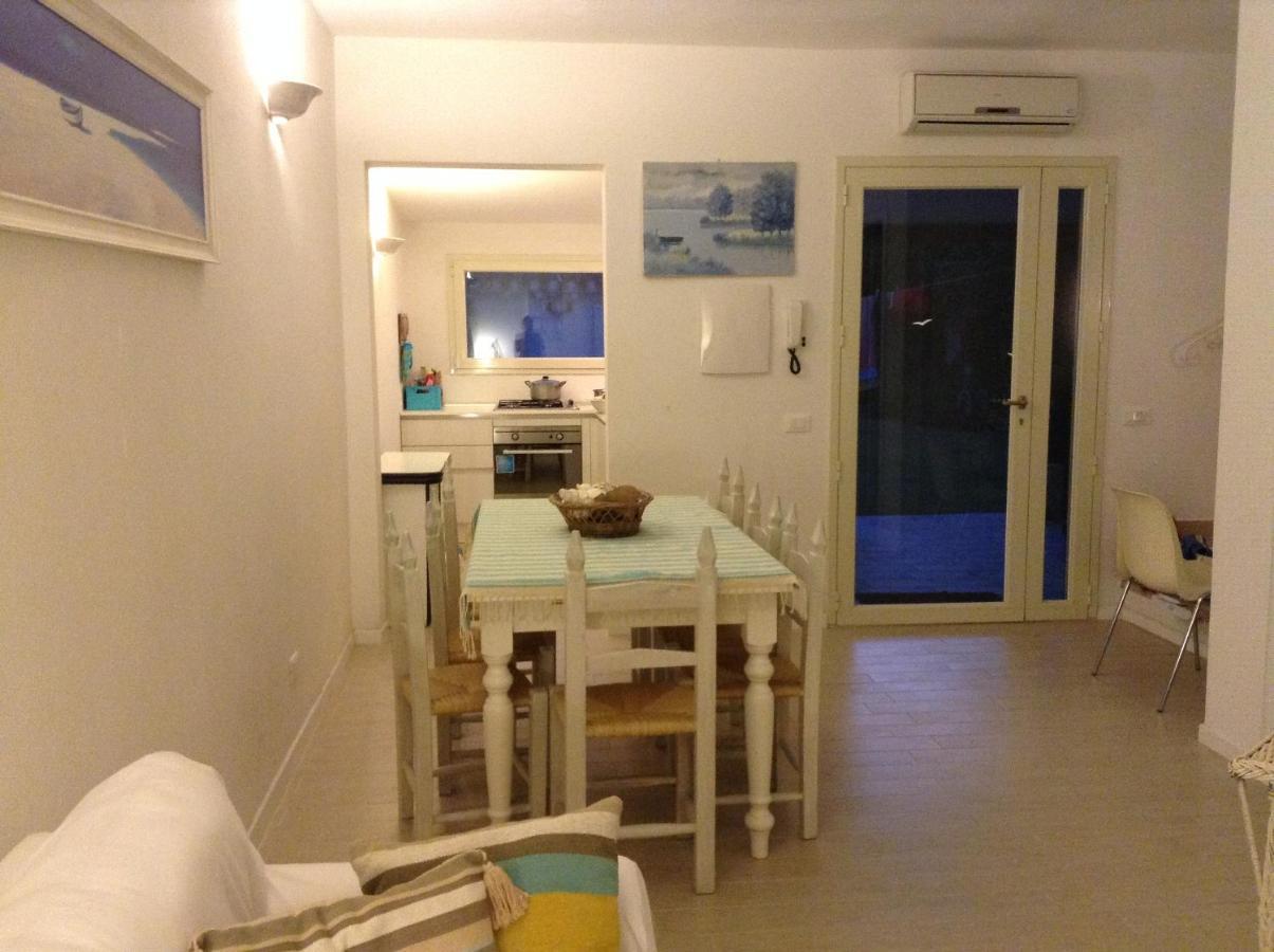 Deliziosa Villa 150 Metri Dal Mare Quartu SantʼElena Exteriér fotografie
